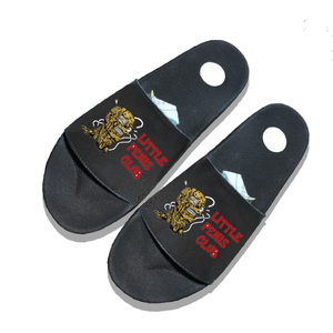 Sandales d'hiver légères et confortables en cuir véritable brodé, antidérapantes en PVC, à bout ouvert, avec semelle intérieure souple et respirante, séchage rapide - Product Image 1