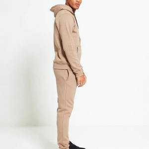 Offre spéciale Vente en gros Vêtements décontractés de haute qualité Survêtements de fitness Manches longues Couleur unie Différents modèles Survêtements pour hommes - Product Image 3