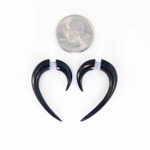 Boucles d'oreilles en corne de buffle pour filles, boucles d'oreilles pour femmes, bijoux en corne, corne naturelle pour femmes, haute qualité - Product Image 1