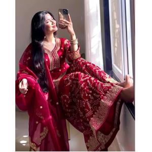 ชุดสلوارผ้าไหมแท้สีใหม่พร้อมส่ง ดีไซน์เรียบหรู ดูดีเยี่ยม ราคาสุดคุ้มจากผู้ส่งออก - Product Image 1