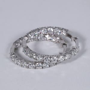 Exclusivos pendientes de oro blanco de 14 quilates con diamantes cultivados en laboratorio para mujer, con diamantes de claridad VVS. - Product Image 2