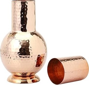 Carafe en cuivre avec finition martelée Style classique écologique avec couvercle pour verres et décoration de la maison - Product Image 5