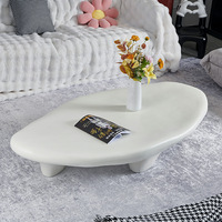 Meubles de salon uniques, table basse moderne en fibre de verre de forme organique, trépied, pour la décoration intérieure