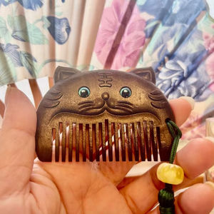 Peigne de toilettage en bois naturel écologique, fait main, poli, antistatique, durable, pour hommes, salon et usage domestique - Product Image 1