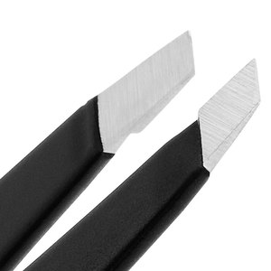 Pince à sourcils professionnelle en acier inoxydable pour l'élimination des éclats de poils faciaux incarnés pour femmes avec pointe inclinée - Product Image 4