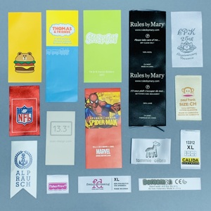 Étiquette imprimée en TPU écologique Étiquette d'entretien en caoutchouc de couleur personnalisée Résistance à l'eau Étiquette d'information lavable durable - Product Image 6