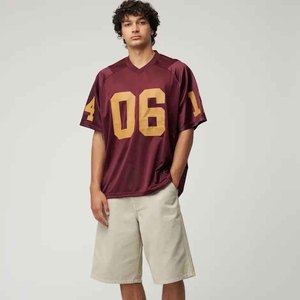 Maillot de football américain en gros numéro de joueur personnalisé DTF imprimé maillot de sport élégant fabriqué au Pakistan - Product Image 3