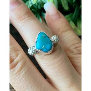 Bague artisanale Navajo en turquoise de Kingman, argent sterling, taille 7.5, plaqué or rose 18 carats, sertissage clos, incrustation, cadeau, sous licence 'IS' - Product Image 2