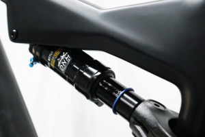 Vélo électrique à suspension complète en fibre de carbone 48V 20AH M620 1000W Bafang 26 pouces VTT électrique - Product Image 3