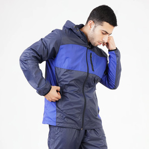 2025 Nueva Venta caliente chándales cortavientos de PU personalizados chaqueta de lluvia de estilo largo para senderismo al aire libre - Product Image 4