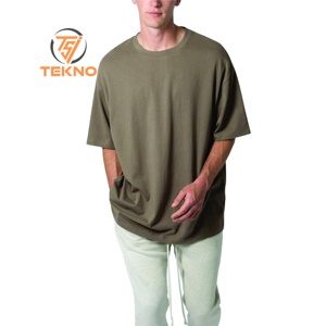 Camiseta de gran tamaño de algodón 100% de lujo para hombre, logotipo personalizado, peso pesado, ajuste cuadrado, secado rápido, cuello redondo, costilla, longitud larga, patrón sólido - Product Image 1