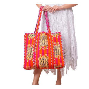 Bolso Tote de Algodón Hecho a Mano con Estampado de Tigre para Mujer, Bolso de Mano Abierto con Bordado, Moderno, para Uso Diario, de Verano, Asequible, de Lona de Nailon - Product Image 1