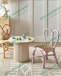 La silla ligera de ratán natural para niños con respaldo para uso en interiores y exteriores agrega encanto a la sala de estar - Product Image 1