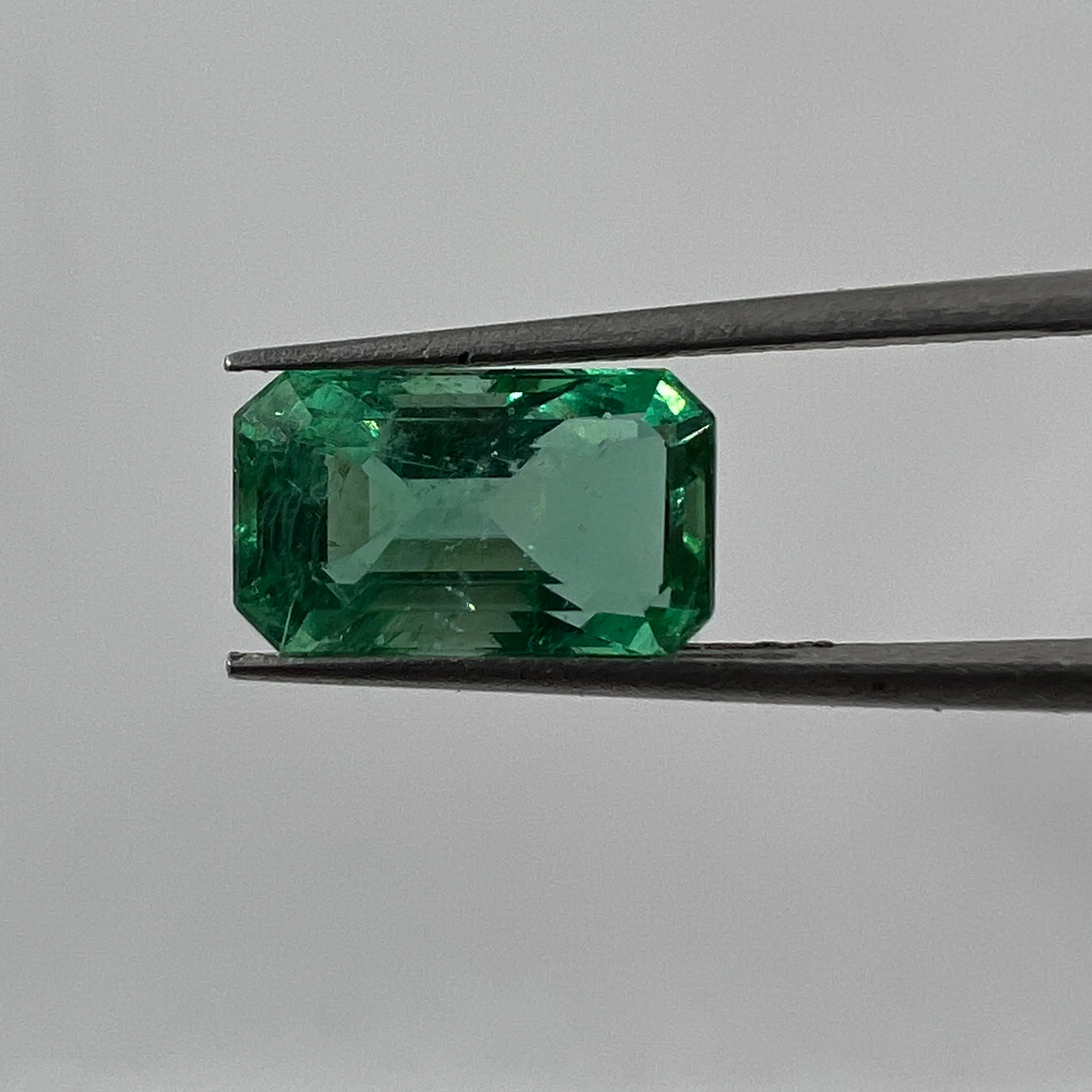 9 x 5 mm A Sparkling Natural Zambian Emerald Cut - Perfect Combination of Lustre and Color- For Ring Jewelry Usage