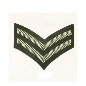 OEM Gold Chevron Patch Uniformes Insignias Alambre Lingote Hoja de arce Bordado a mano y rayas doradas