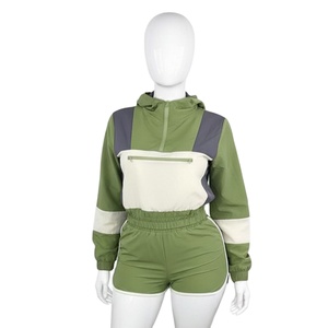 Conjunto de Sudadera Corta con Pantalones Cortos para Mujer, Conjunto Informal de Dos Piezas, Ropa de Verano para Estar en Casa, Mezcla de Algodón Suave, Conjunto Combinado, Estilo Urbano - Product Image 1