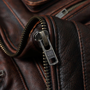 Venta al por mayor 2025 elegante OEM logotipo personalizado chaqueta de cuero transpirable para los hombres con toalla bordada chaqueta de cuero genuino para los hombres - Product Image 4