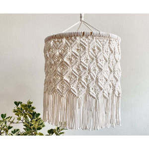 Lámpara de Techo Boho Hecha a Mano con Pantalla de Macramé, Lujo Victoriano, Cubierta para Luces de Interior, Patrón Floral, Ratán, Bambú, Madera - Product Image 2