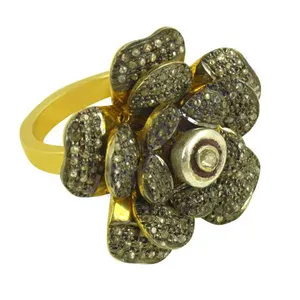 Anillo de Diamantes con Flores y Chapado en Oro de Lujo, Joyería para Mujer - Product Image 2