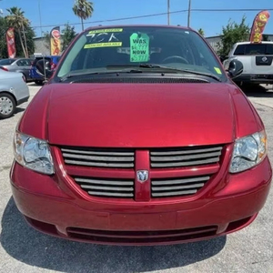 Dodge Caravan SXT 2006 Usada, Volante a la Izquierda, Origen Estadounidense - Product Image 1