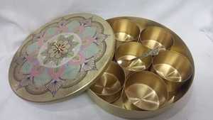 Caja de especias de metal chapado en cobre para casas indias, caja de especias de metal de diseñador con acabado pulido de espejo, caja de especias de metal a bajo precio - Product Image 3