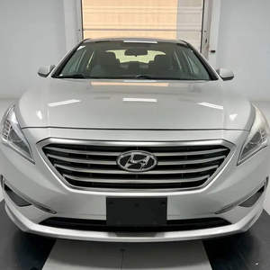 Camioneta Usada Barata 2020 con Tracción Delantera, Volante a la Izquierda, Asientos de Cuero, Techo Panorámico, Motor 4.5L V8, Automática, Portaequipajes de Aluminio en el Techo, en Buen Estado - Product Image 1