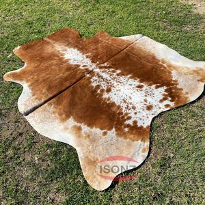 Pieles de vaca tricolor con hermoso pelo, de fábrica, al por mayor, para decoración de interiores y productos personalizados - Product Image 5