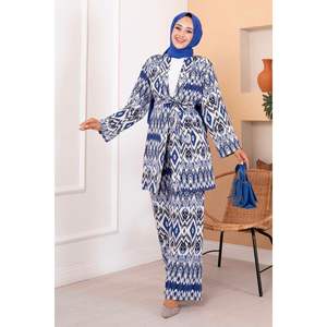 Hijab de viscosa con estampado étnico Indigo de 2 piezas para mujer - Product Image 3
