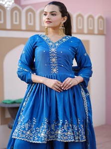 Traje clásico bordado Chinon Sharara con Secuencia de trabajo bordado Chinon - Product Image 4