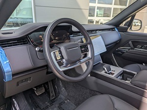 SUV de luxe d'occasion SE LWB 7 places, modèle haut de gamme de taille standard, à vendre - Product Image 3