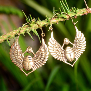 Pendientes de escarabajo de latón chapado en oro ala sol disco Tribal colgante estilo egipcio pendientes de declaración hechos a mano para mujeres regalo de Talismán - Product Image 3