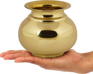 Pot Lota Kalash traditionnel indien en laiton, fait à la main, avec impression en relief, cadeau porte-bonheur, instituts de santé, décoration intérieure Adiba - Product Image 3