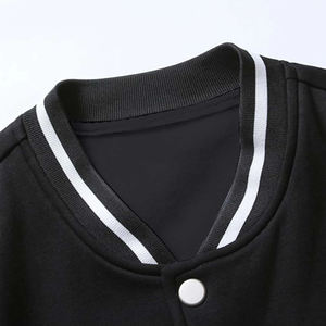 Vente en gros de vestes et manteaux universitaires unis pour hommes vestes noires brodées blouson aviateur à logo personnalisé - Product Image 3