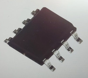 Amplificador de Video Serie 00519 MA, Fabricante ANALOG DEVICES, 1 Amplificador, 140 MHz, 2500 V/s, 0C 70C PH - Product Image 1