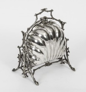 Réchauffeur de boîte à biscuits en coquille pliante plaqué argent Récipient à dessert de table décoratif artisanal avec support de branche naturaliste - Product Image 5