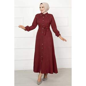 Vestido Borgoña con Cuello Camisero y Detalles de Perlas - Product Image 4