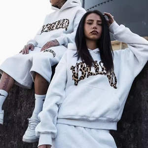 Personalizado 100% algodón de peso pesado de gran tamaño pulóver sudaderas con capucha de retazos personalizados apliques bordados hombres de talla grande conjunto con capucha - Product Image 6