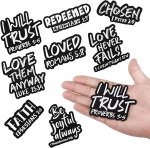 Design haut de gamme vos propres patchs et badges de broderie faible quantité minimale de commande patchs de broderie à la main légers à bas prix - Product Image 1