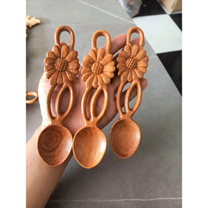 Cuillère en bois du Vietnam pour restaurants de services alimentaires et marques de cuisine durables - Product Image 1