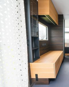 รถบ้านเคลื่อนที่แบบออฟโรด 4x4 ราคาประหยัด สำหรับการตั้งแคมป์ ผจญภัยกลางแจ้ง ใช้กับรถกระบะ รถบ้านเคลื่อนที่ RV แคมป์เปอร์ - Product Image 3