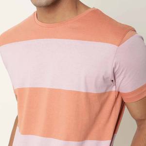Camiseta de Manga Corta Casual para Hombre, Personalizada OEM, 240 g/m², a Rayas, Combinación de Colores, 100% Algodón, Ecológica, Transpirable, Corte Holgado - Product Image 5