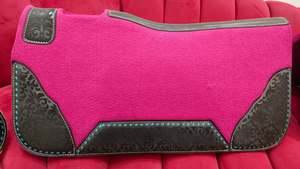Premium Horse Western Saddle Pad Almohadilla de sillín de fieltro portátil y Premium para caballo en trabajo de cuero Almohadilla de sillín de fieltro de diseño clásico - Product Image 3