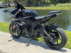Kawasaki NINJA ZX-10RR usada del 2017 disponible - Product Image 3