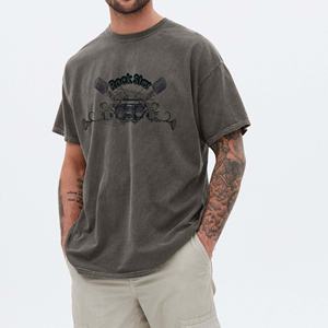 Camiseta personalizada de corte y costura 100% de algodón con estampado gráfico de peso pesado, lavado con ácido de lejía, camiseta Vintage de talla grande para hombre - Product Image 1