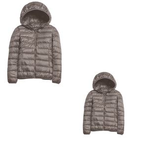 Abrigo Unisex Elegante y Cálido con Capucha, Chaqueta Acolchada Antibacteriana con Relleno de Fibra de Poliéster y Cuello Alto para Invierno - Product Image 6
