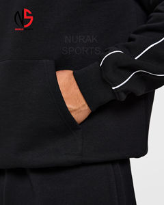 Ensemble de survêtement sportif pour homme personnalisé, coupe ample et courte, broderie réfléchissante, noir, de qualité supérieure chez Nurak Sports - Product Image 5