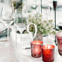 Support de numéro de table en acrylique moderne, simple et durable avec texte 3D en relief pour réception de mariage - Service OEM