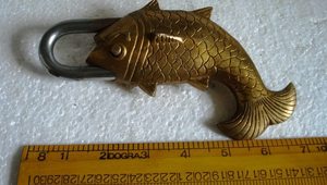 Cadenas intelligent fonctionnel en laiton massif avec deux clés magnifiquement orné et patine naturelle - Product Image 4