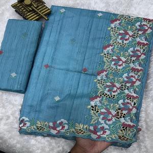 Sari en soie slub lourd pour mariage avec broderie au fil et travail de découpe, vêtements pour femmes indiennes en stock - Product Image 1