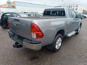 TOYO TA HILUX d'occasion 2019 (Extra Cab Duty) 150 ch, kilométrage (100 000 km), boîte de vitesses manuelle - Product Image 4